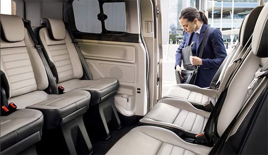 ford tourneo custom habitáculo