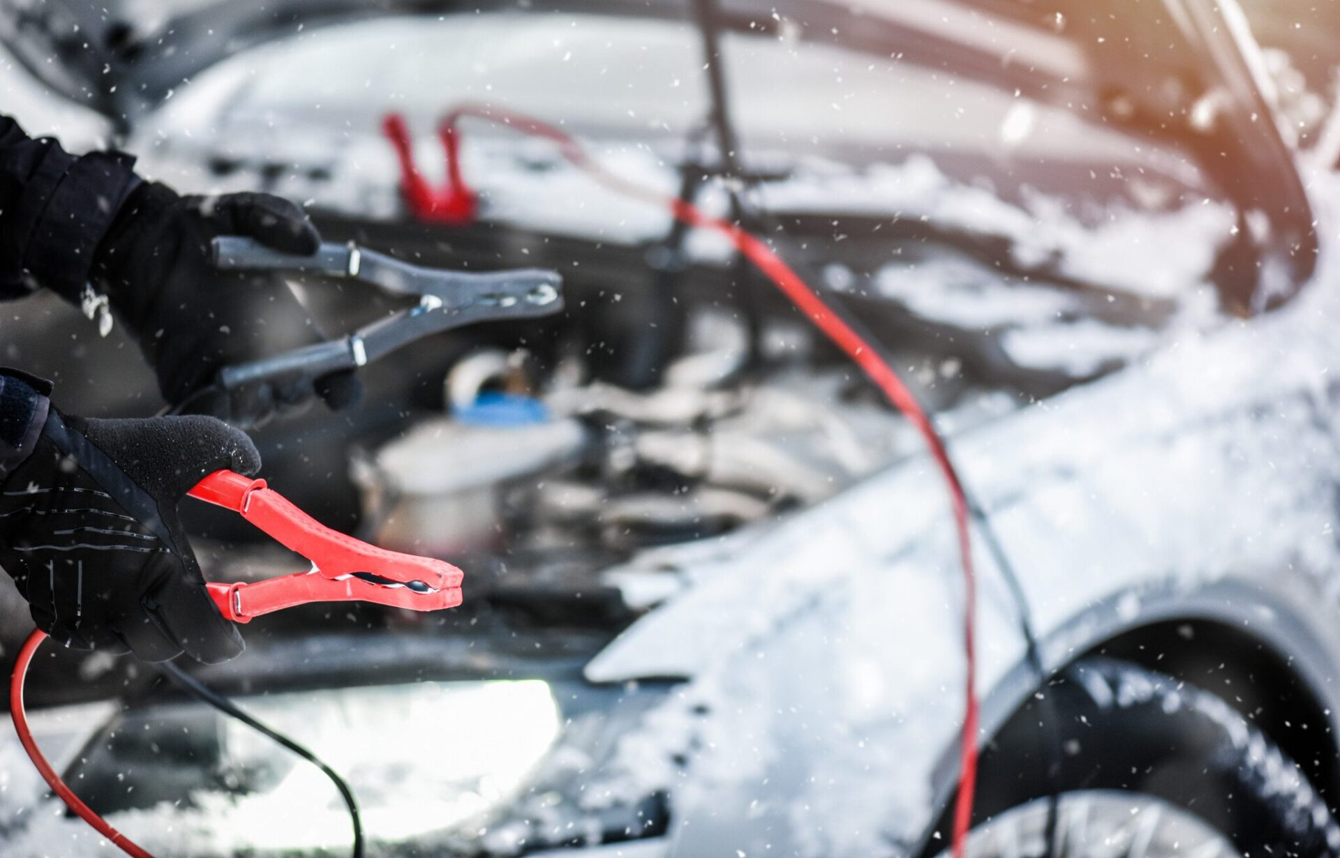 mantenimiento coche electrico invierno cuidar coche eléctrico invierno