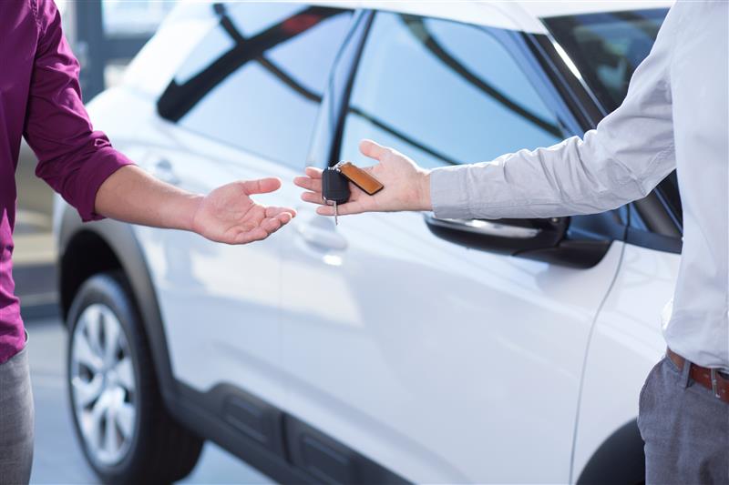 comprar coche barato familiar